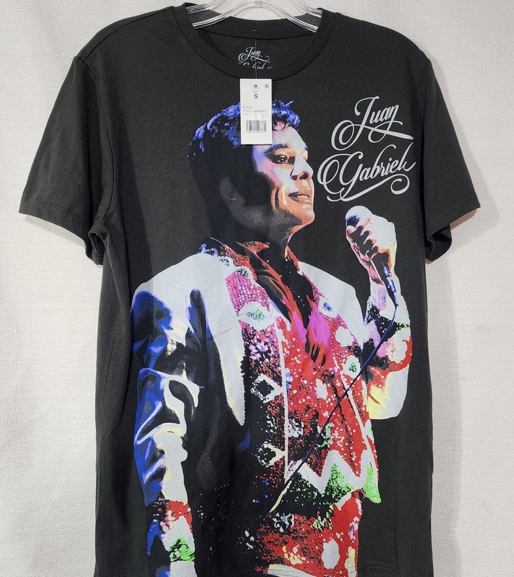 Juan Gabriel shirt size small men's